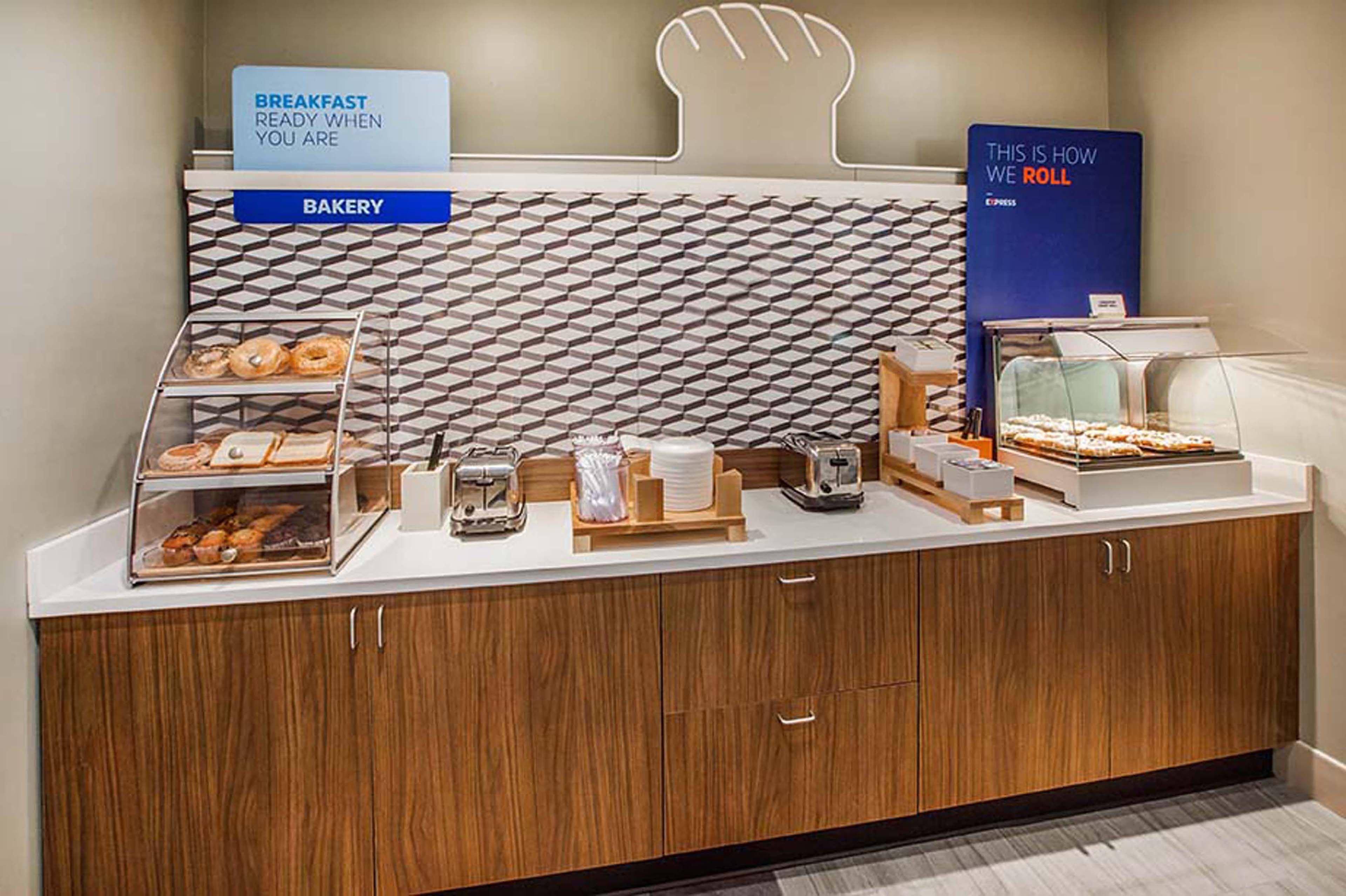 Zachary Holiday Inn Express Baton Rouge North By Ihg מראה חיצוני תמונה