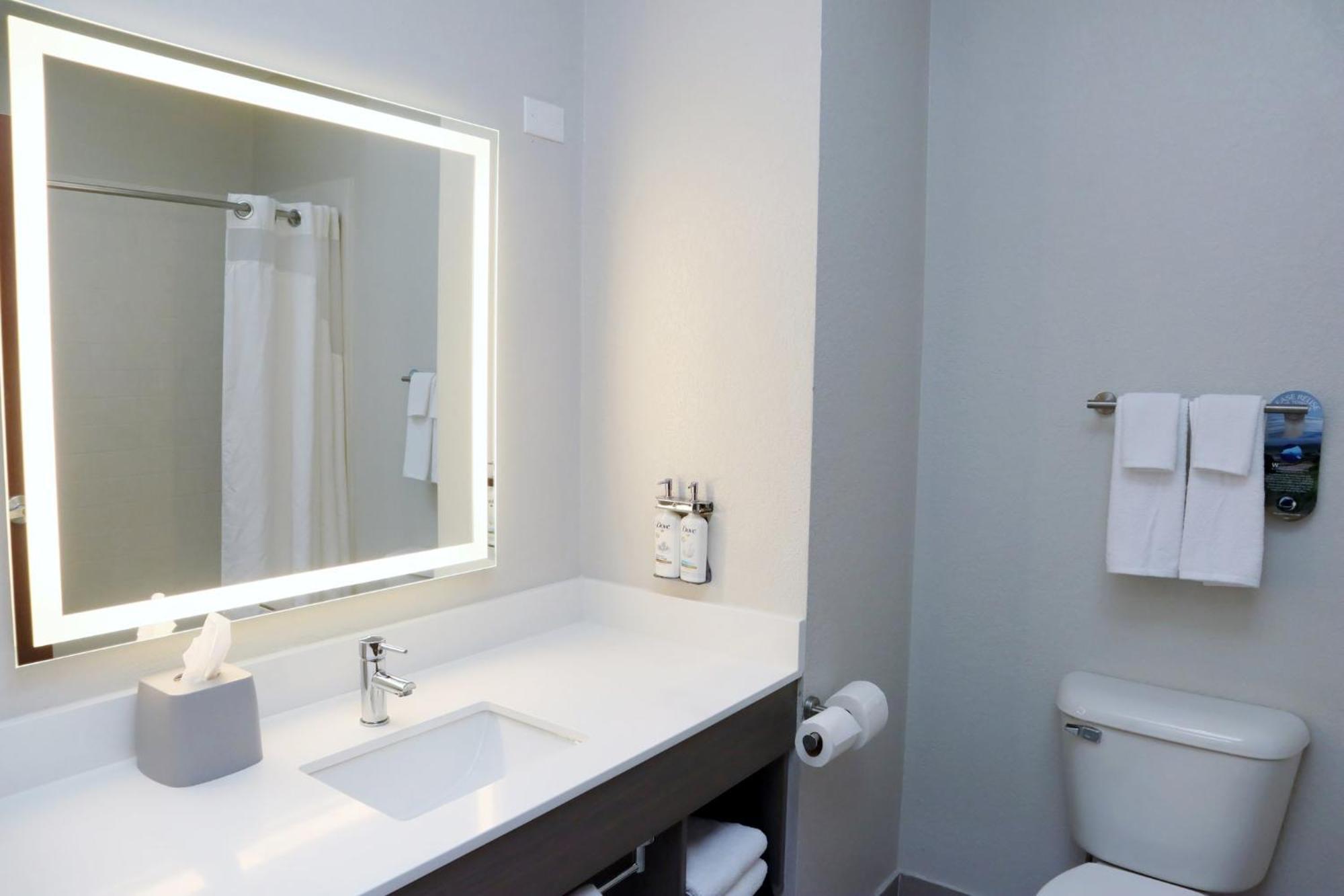 Zachary Holiday Inn Express Baton Rouge North By Ihg מראה חיצוני תמונה